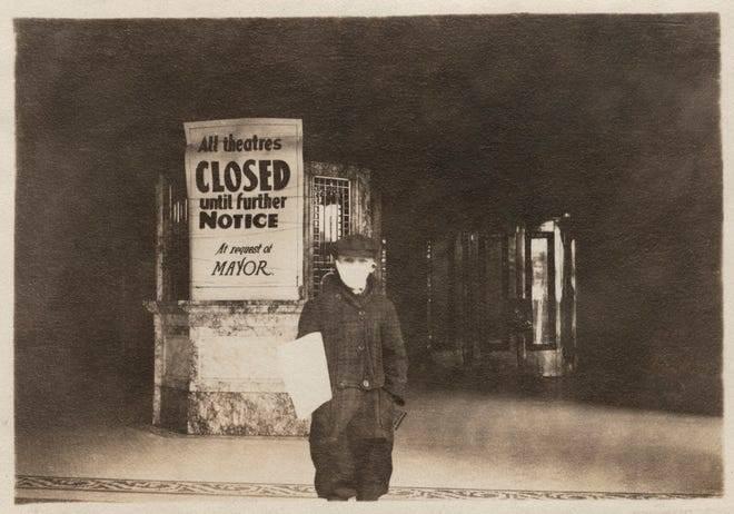 [Thumbnail] 1918 photo of theater closed during pandemic